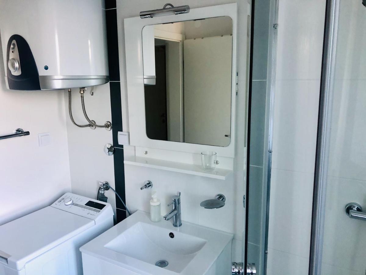 Private Pool And Mediterranean Garden Apt Mia Сило Экстерьер фото